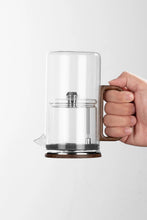 Load image into Gallery viewer, Glass tea brewer